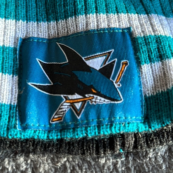 NWOT San Jose Sharks Beanie - Picture 2 of 3